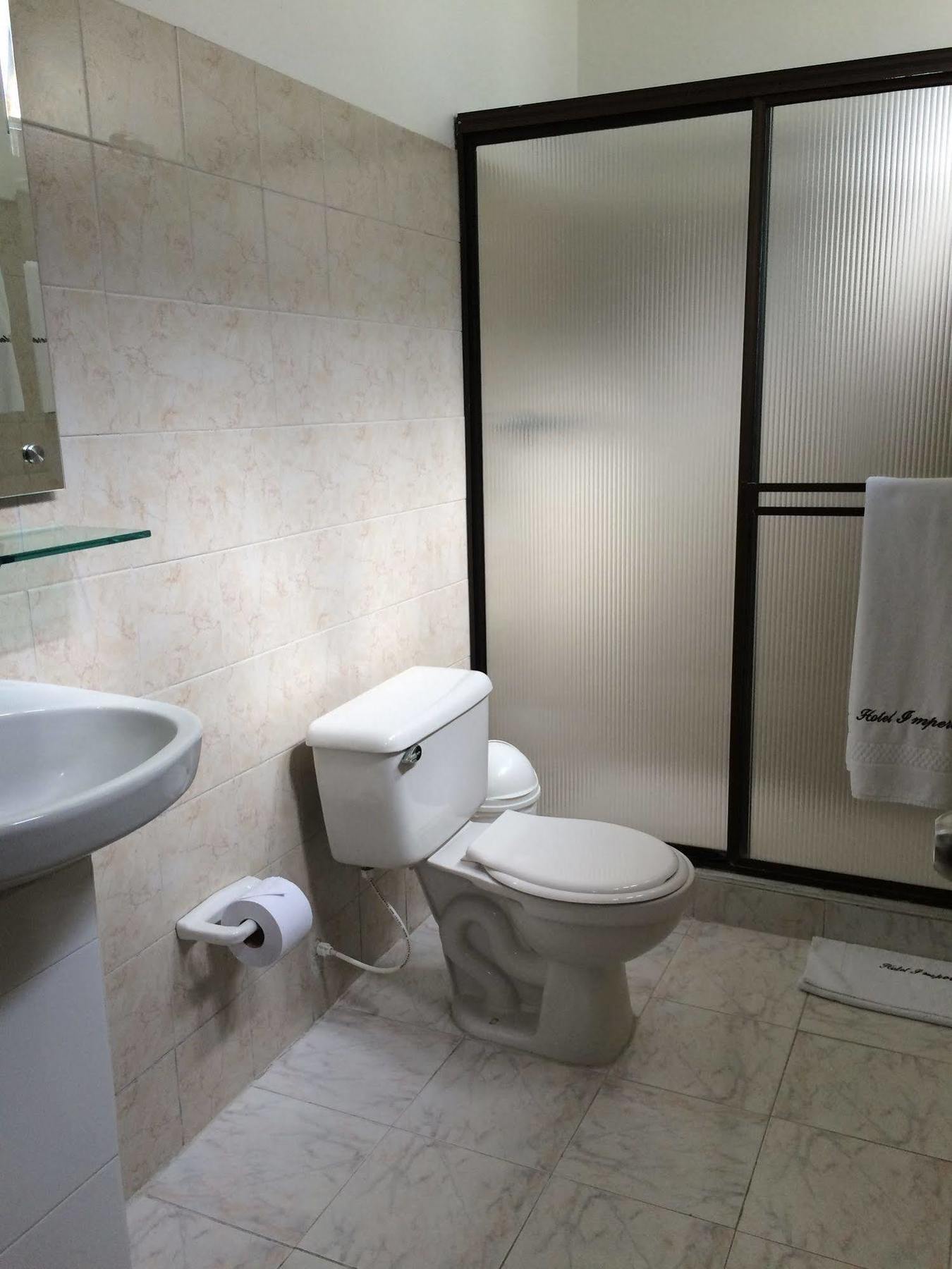 Imperio La 16 Hotel Pereira Bagian luar foto