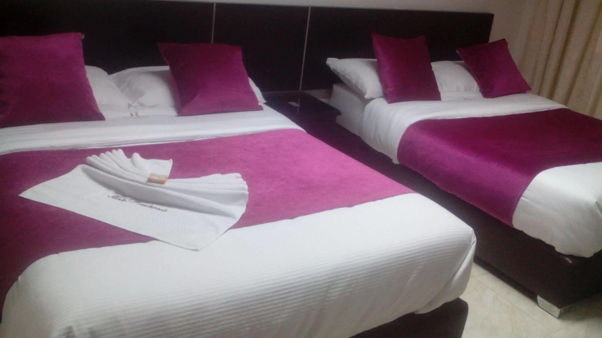 Imperio La 16 Hotel Pereira Bagian luar foto